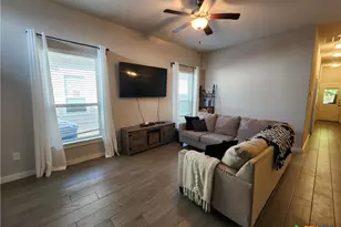 2237 Avery Village, New Braunfels, TX 78130 - Photo 4