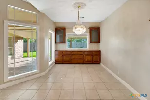 127 Tradewind Dr, Victoria, TX 77904 - Photo 10