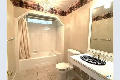 127 Tradewind Drive, Victoria, TX 77904 - Photo 20