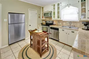1702 N Vine St, Victoria, TX 77901 - Photo 20