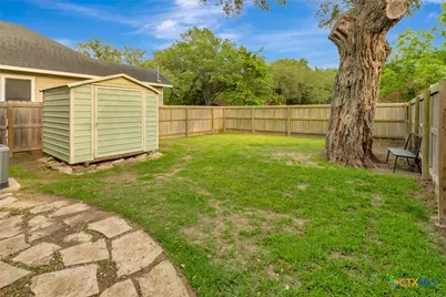 1702 N Vine Street, Victoria, TX 77901 - Photo 20