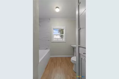 814 S Laurent Street, Victoria, TX 77901 - Photo 12