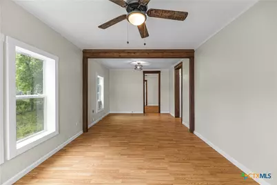 814 S Laurent Street, Victoria, TX 77901 - Photo 6