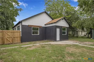 814 S Laurent St, Victoria, TX 77901 - Photo 18