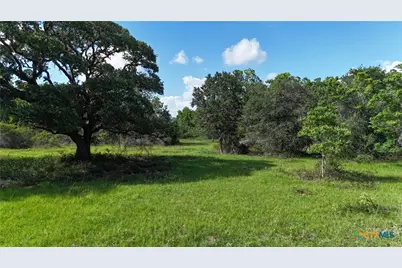 10772 State Highway 111, Edna, TX 77957 - Photo 2