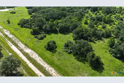 10772 State Highway 111, Edna, TX 77957 - Photo 24