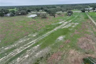 10772 State Hwy 111, Edna, TX 77957 - Photo 32