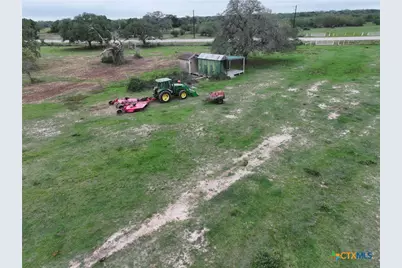 10772 State Highway 111, Edna, TX 77957 - Photo 34
