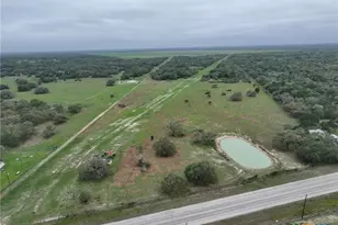 10772 State Hwy 111, Edna, TX 77957 - Photo 6