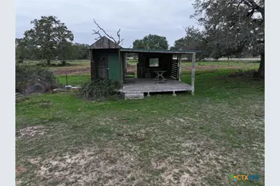 10772 State Highway 111, Edna, TX 77957 - Photo 4