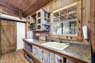263 Stacie Ann Dr, Spring Branch, TX 78070 - Photo 4