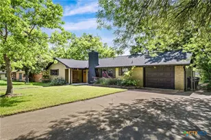 2303 N 15th St, Temple, TX 76501 - Photo 2