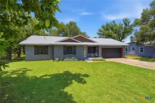1406 N Penelope St, Belton, TX 76513 - Photo 1