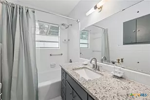 1406 N Penelope St, Belton, TX 76513 - Photo 20