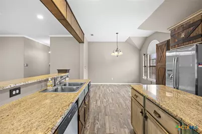 1301 Rocky Ridge Trail, Harker Heights, TX 76548 - Photo 6