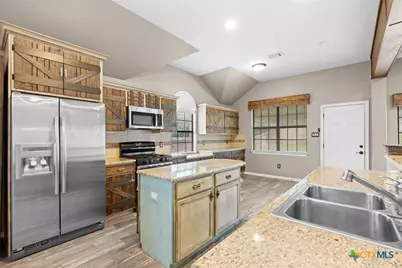 1301 Rocky Ridge Trail, Harker Heights, TX 76548 - Photo 4