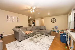 227 E Beeline Ln, Harker Heights, TX 76548 - Photo 8