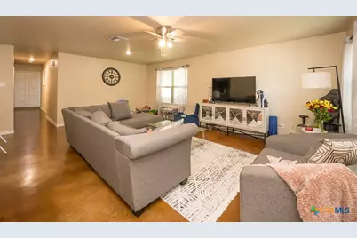 227 E Beeline Lane, Harker Heights, TX 76548 - Photo 10