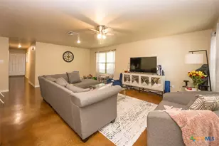 227 E Beeline Ln, Harker Heights, TX 76548 - Photo 10