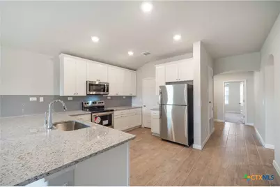 1374 Rios Bend Drive, New Braunfels, TX 78130 - Photo 8