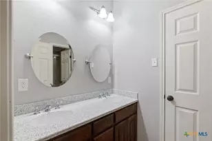 335 Co Rd 320, Edna, TX 77957 - Photo 24