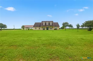 335 Co Rd 320, Edna, TX 77957 - Photo 46