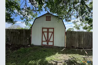 665 Fallen Oak Drive, Bertram, TX 78605 - Photo 14