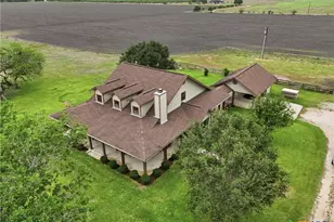 457 & 459 Buentello Rd, Victoria, TX 77905 - Photo 34