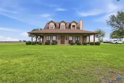 457 & 459 Buentello Road, Victoria, TX 77905 - Photo 2