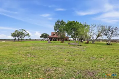 457 & 459 Buentello Road, Victoria, TX 77905 - Photo 32