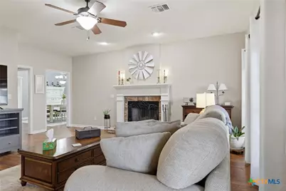 457 & 459 Buentello Road, Victoria, TX 77905 - Photo 4