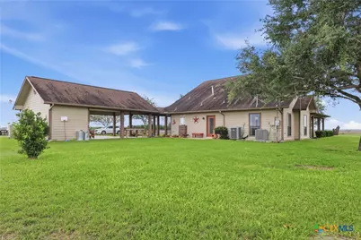 457 & 459 Buentello Road, Victoria, TX 77905 - Photo 32