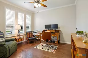 109 Longview Ln, Georgetown, TX 78633 - Photo 6