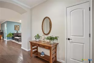109 Longview Ln, Georgetown, TX 78633 - Photo 8