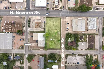 1601 N Navarro Street, Victoria, TX 77901 - Photo 6