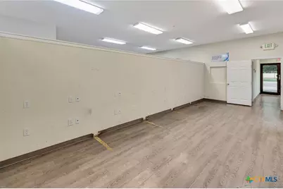 2112 N Navarro Street #A, Victoria, TX 77901 - Photo 24