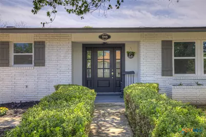 1006 Pecan Street, Floresville, TX 78114 - Photo 30