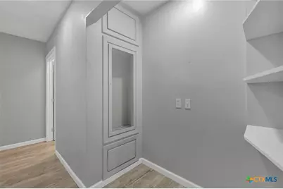 1006 Pecan Street, Floresville, TX 78114 - Photo 24