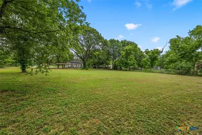 402 N Bordon Street, Lorena, TX 76655 - Photo 32