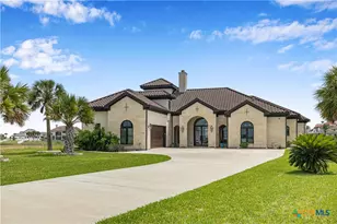 146 Chavez Way, Port O'Connor, TX 77982 - Photo 2