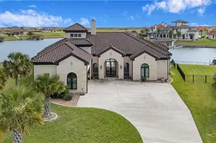 146 Chavez Way, Port O'Connor, TX 77982 - Photo 1