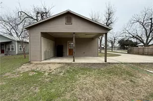 257 E Garza St, New Braunfels, TX 78130 - Photo 24