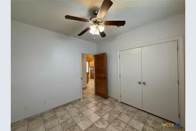 257 E Garza Street, New Braunfels, TX 78130 - Photo 16