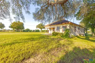 668 FM443, Yoakum, TX 77995 - Photo 22