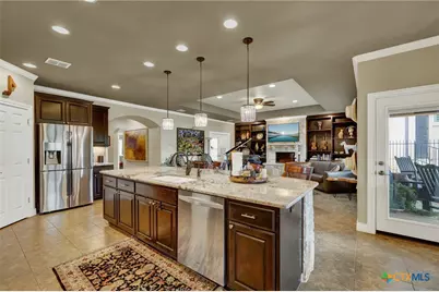 363 Wauford Way, New Braunfels, TX 78132 - Photo 6