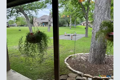 433 Las Brisas Boulevard, Seguin, TX 78155 - Photo 34