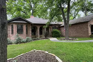 433 Las Brisas Blvd, Seguin, TX 78155 - Photo 1