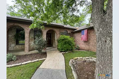 433 Las Brisas Boulevard, Seguin, TX 78155 - Photo 2