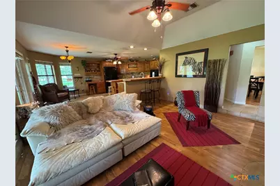 433 Las Brisas Boulevard, Seguin, TX 78155 - Photo 8