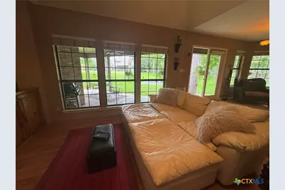 433 Las Brisas Boulevard, Seguin, TX 78155 - Photo 14